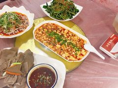 -洪霞餐馆