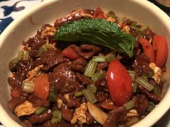 辣炒牛肉-桂满陇天书(南京德基旗舰店)