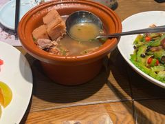 -黄泥岗·地道湖北菜(奥特莱斯店)