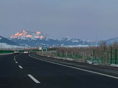 -丝绸之路山地度假区滑雪场
