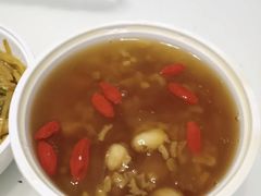 银耳粥-姥姥春饼·烤鸭(未央路盛龙店)