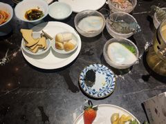 -半岛翡丽海鲜自助餐厅(观风亭店)
