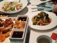 -老周家酱卤猪蹄私房菜(克拉玛依西街店)