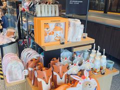 零售区-星巴克臻选(金桥国际店)