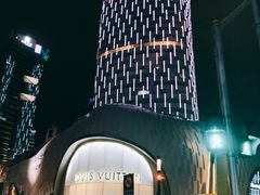 -上海尚嘉中心