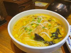 云南过桥米线-云海肴·汽锅鸡·云南代表菜(天津国金汇店)