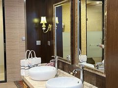-哈尔滨太平湖温泉酒店