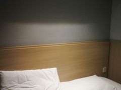 -海友酒店(北京雍和宫地铁站店)