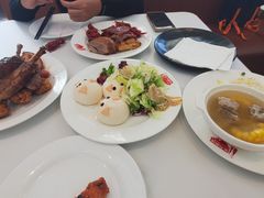 -东方明珠·可口可乐欢乐餐厅