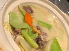 水东芥菜咸猪骨煲-皇后餐厅-煲仔·小菜·打边炉(古北店)