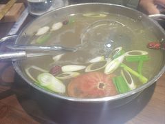 -乡土黄·鲜牛肉火锅·小龙虾(兴业街店)