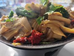 -天天向上素食餐厅(五台山店)