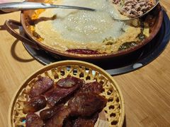 -洱火云南酸菜牛肉火锅(石景山当代商城店)