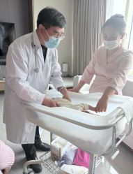 -巍阁月子中心(国贸店)