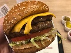 -The Habit Burger Grill 哈比特汉堡(爱琴海店)