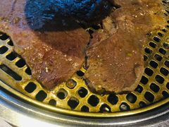 -唯成•韩国炭火烤肉 유성고기