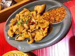 卤水肥肠-谭鸭血老火锅(远大购物广场店)