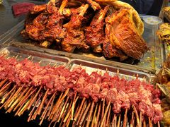 -艾力江和田馕坑烤肉店