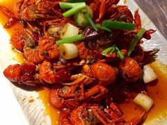 -巴厘龙虾·榜首油焖大虾(音乐学院·沿江酒馆店)