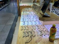 -横岗眼镜城