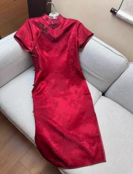 -禾米旗袍妈妈装礼服定制(嘉业国贸店)