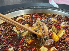 -何师傅美蛙鱼头(汉街店)