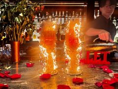 -Mogul Eatery·大亨餐酒馆