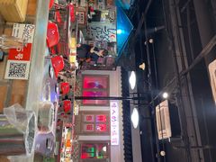 -马路牙子烧烤音乐酒馆(望京店)