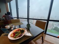 -上海龙之梦万丽酒店