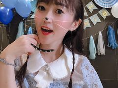 -阿瓦山寨·湘菜现炒·剁椒鱼头王(咸阳总店)