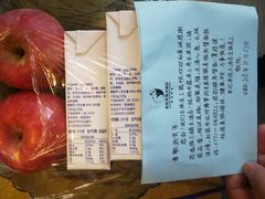 -南宁世纪君悦大酒店(青秀万达滨湖路地铁站店)
