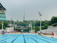 -越秀山游泳场