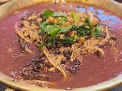 -张翻越·川渝冒菜·武汉黑鸭煲(城北万象城店)