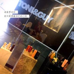 -TONI&GUY