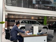 -奔驰北京鹏龙星徽(西大望路店)