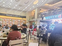 -覃记海鲜美食餐厅