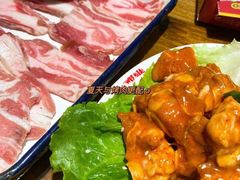 -三肥两瘦烤肉(鹿城店)