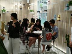 -奈雪的茶(市百一店)
