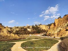 -彩色沙林风景区