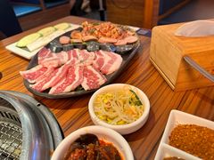 -烧肉一番·新韩式炭火烤肉(大岭山店)