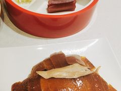 特价传统烤鸭-东兴楼饭庄(六里桥店)