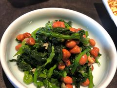 花仁菜心-辣尚瘾·烤鱼·新川菜(交大直营店)