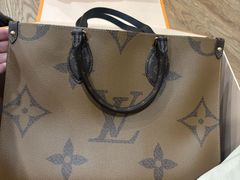 -小飞侠奢侈品回收 寄卖 养护(宝山宝龙广场店)