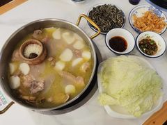 -朴小妹人参鸡汤火锅(长白山万达店)