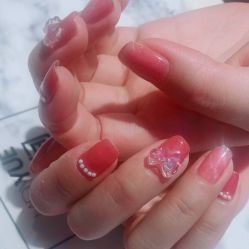 -悦指间美甲美睫