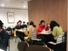-麦当劳(中唱大厦店)