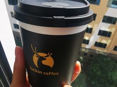 -瑞幸咖啡(凯德虹口龙之梦店)