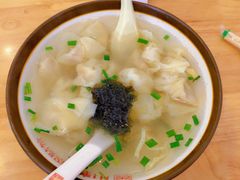 鲜肉小馄饨-小姜锅贴(凤凰街店)