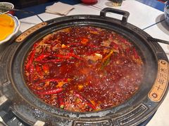 -爱你您·自家鱼塘·活水喷泉鱼火锅(八里店)