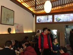 -笑来喜馄饨小笼工坊店(湖滨街店)